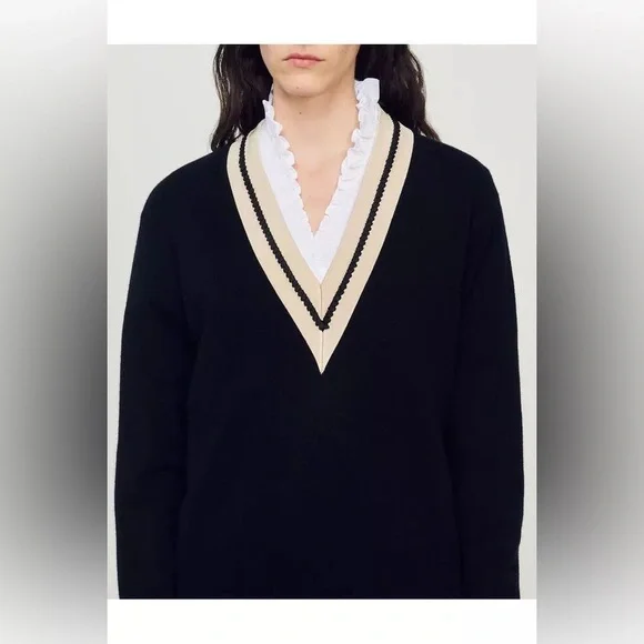 Sandro black v-neck wool and cashmere sweater - Picture 2 of 3